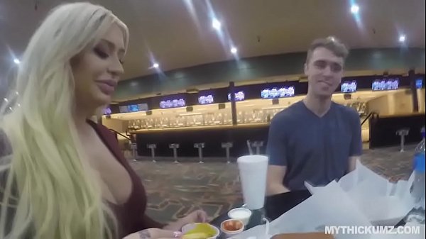 Round booty Brandi goes from ball to ball