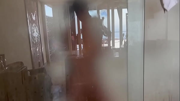 EATING A FRIEND'S COLLEAGUE AND HIM FILMING THAT LIKES (COMPLETE ON RED AND CHER)