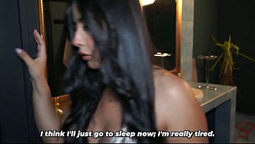 hijastro y amiguito para madrastra y hermanastra puta