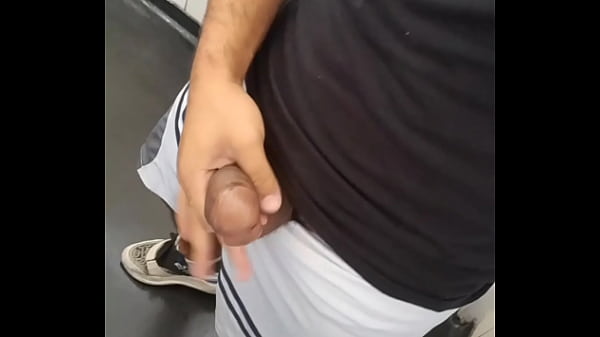 Coroa gozou bem ido com minha pica no rabo no b...