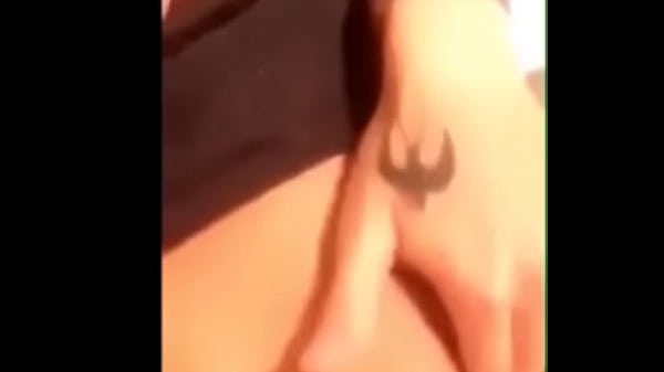 Toni Tempête Masturbation