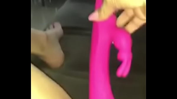 Femme Avec Vibrateur