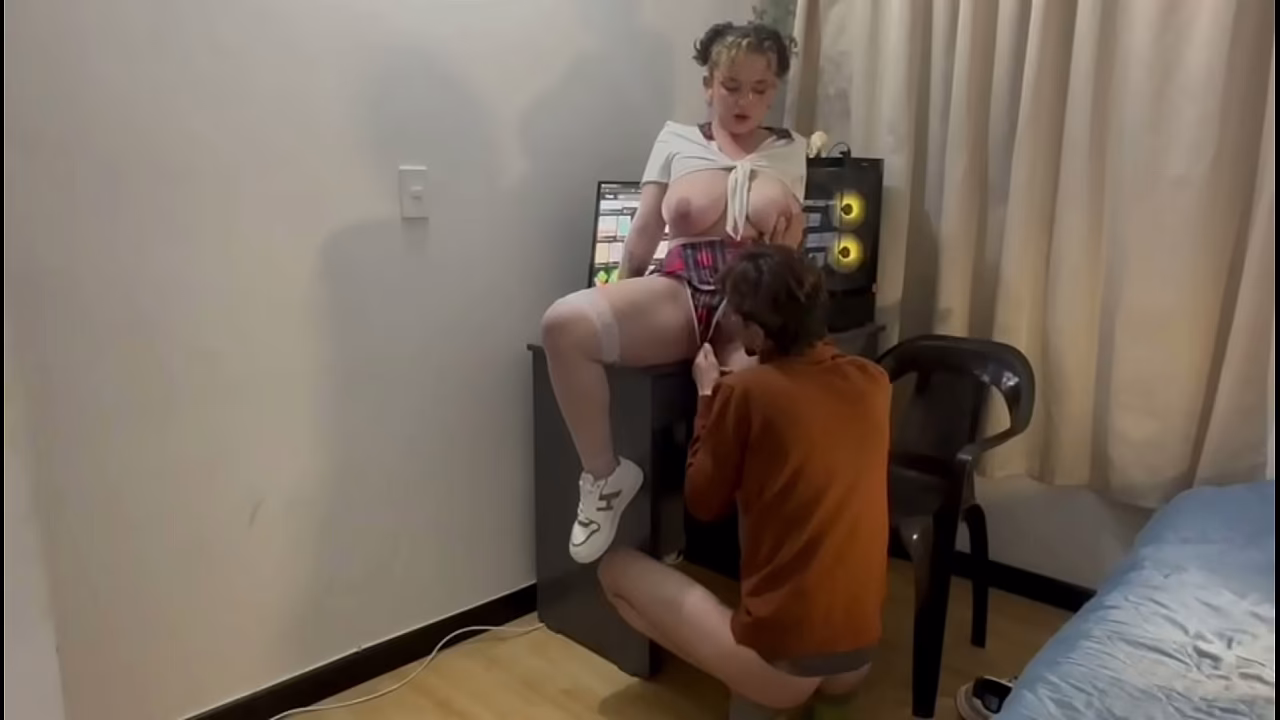 Curvy Latina Student Katty does WHATEVER it takes to pass her Anatomy Exam