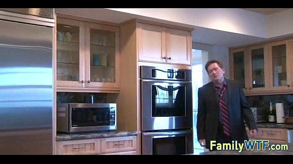 Stepdaughter gets fucked 1552