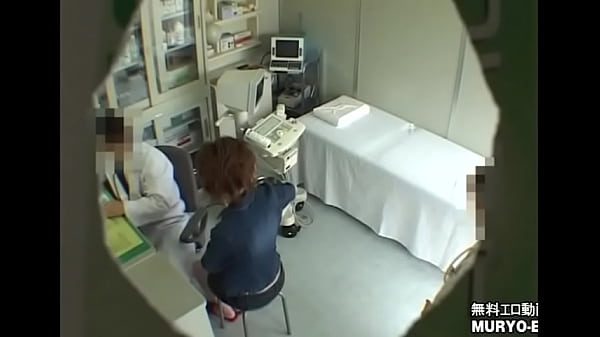 Ladies Clinic Examination Hidden Camera No.2 21-year-old Vocational Student Manami Interview Edition