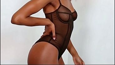 KEISHA HOT CHOCOLATE EBONY TEASING YOU | AI Content