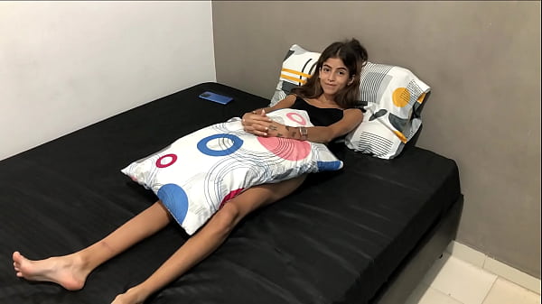 I discover my little stepsister masturbating in her room and I help her and fuck her hard - Spanish porn - Russian porn