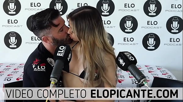 ELO PODCAST SUCKS VEVE VALENCIA'S TITS