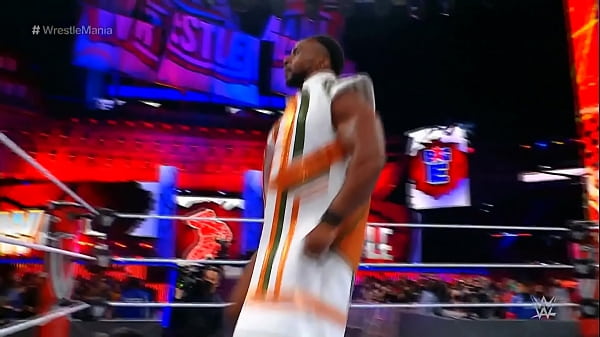 Big E vs Apollo Crews