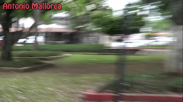 Showing How To Pick Up Hot Girls In Public To My Colombian Friend - Brian Evansx & Silvana Lee