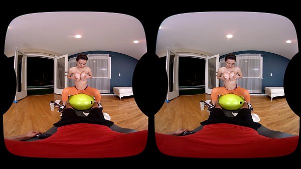 NAUGHTY AMERICA VR fucking in the gym