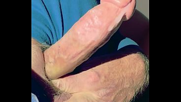 Download Video - Hands free Cum Fountain April 2026