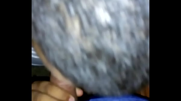 Download Video - Aquela mamada gostosa &comma; que o amiguinho fez &excl;