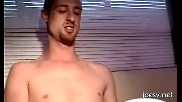 Profiter Du Porno Homo Avec Le Voisin