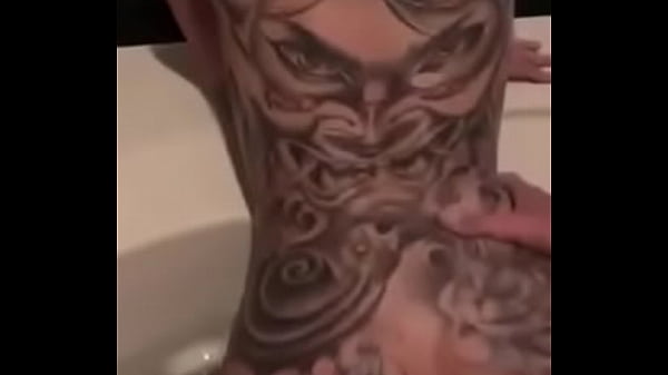 Donner Beaucoup À L'ex