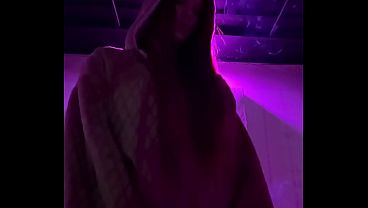 Artemisia Love outdoor smoking sesh