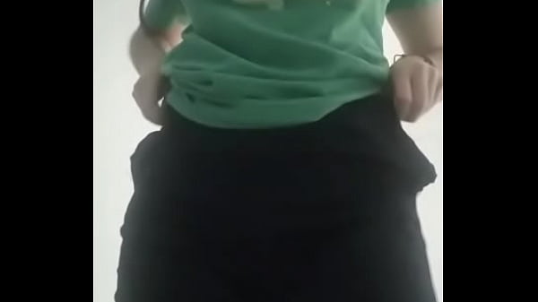 Barbara mostrandolo todo