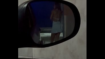 De volta ao drive-in encontrei um neg&atilde;o dotado de piroca grossa que gozou dentro na frente do corno