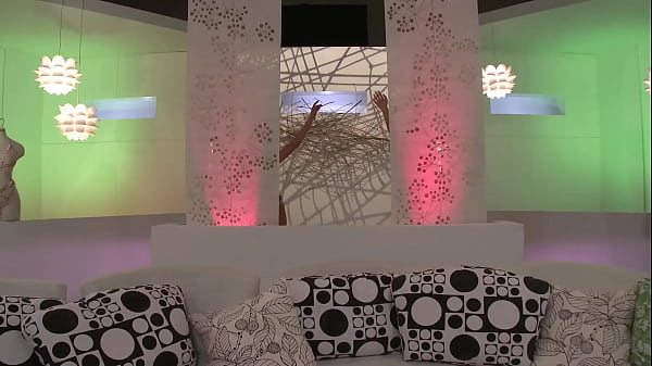 Red Lipstick Blowjob & Hardcore Doggy in Fishnet Lingerie