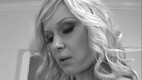 Harmony Rose & Kianna Dior Share A Cock