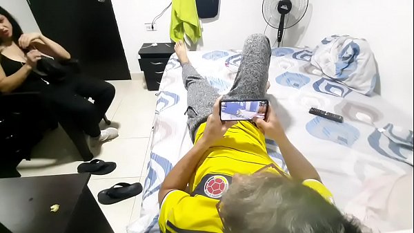 Download Video - No Quer&iacute;a Ayudarme&period; PERO LE AYUDE