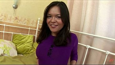 Busty Babe gives Oral Pleasure & Fucks