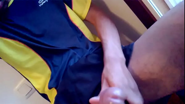 Novinho com 19cm pegando fogo