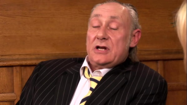 Esposa Puta Que Odia El futbol Seduce A Su Sobrino Y A su Cu&ntilde;ado Y Se Los Folla Trio Escucha Como Gime (Blowjob,Dp,Anal,fisting) Ever Best xxx En Nueva York Usa Desi BhaBhi XXX 1