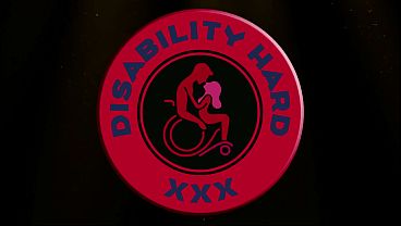 Disability Hard - La troia dal viso dolce viene sotessa da un disabile (parte 1)