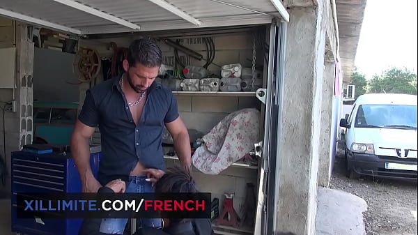 Download Video - Intense sex in a garage with a busty cougar