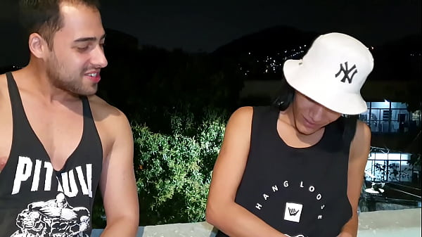 Download Video - Viagem ao Rio de Janeiro comi na favela a famosa Agatha Kent