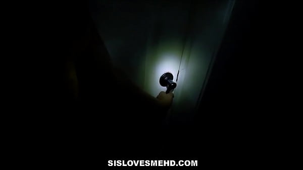 Sexy Big Ass Teen Stepsister Mandy Muse And Her Stepbrother Fuck After The Lights Go Out POV