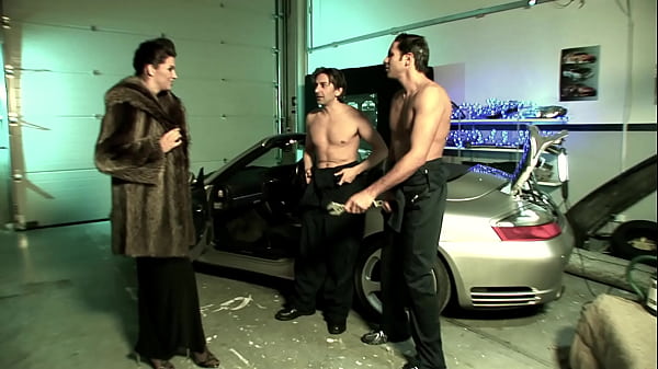 Japanese massage parlor including full service [Eng subtitles, uncensored]