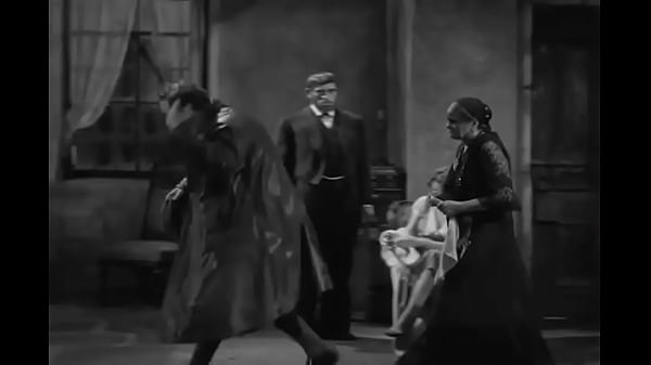 Left house 1932