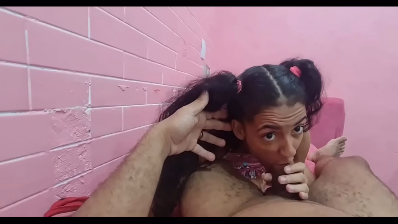 Sexo oral com a enteada gulosa