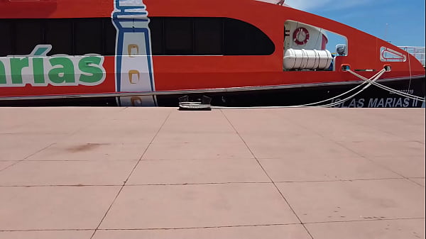 Download Video - EL FOTOGRAFO CACHONDO SE DIVIERTE DE NUEVO