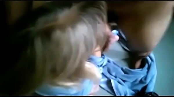 mature tourist loves to suck desi dick