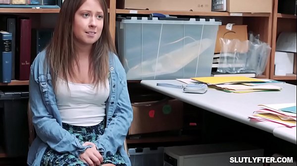 Download Video - Shoplyfter Gracie May Green blowjob the LP Officers cock