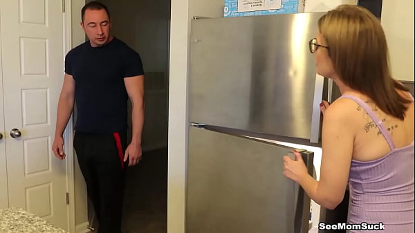 Jenn Cameron Bastes Her Prey