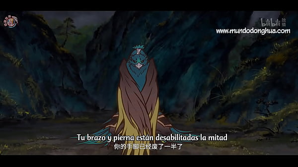 Pibito juega con su pájaro