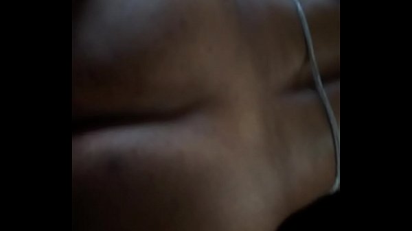 thumb backshot