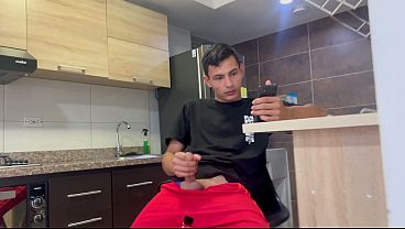I discover my stepbrother is a porn addict and I calm his cravings with a great fuck