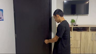 I discover my stepbrother is a porn addict and I calm his cravings with a great fuck