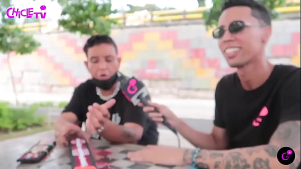 Sueña con tener un peñe entre sus piernas