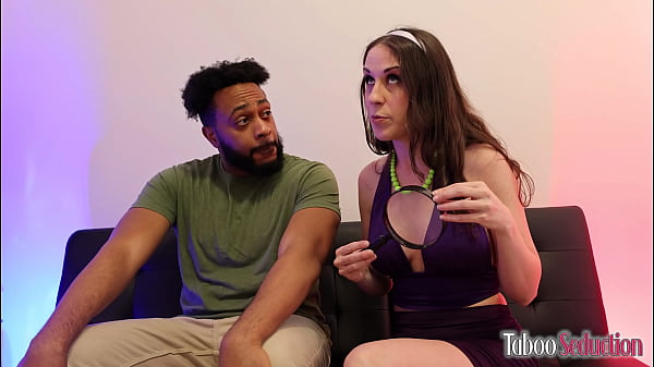 Mystery solvers - The perverted ghost