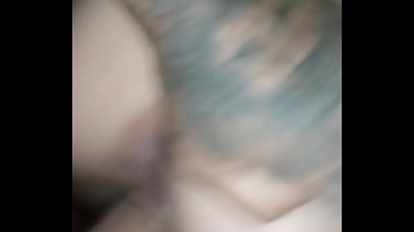 Frotter La Bite Dans Le Cul De La Jeune Fille