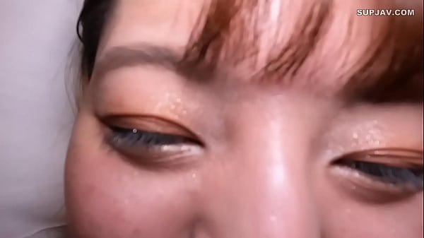 Get a cute minimum girl with a lot of smiles on her character who seems to be liked by everyone! I'm doing vaginal cum shot to my heart's content!