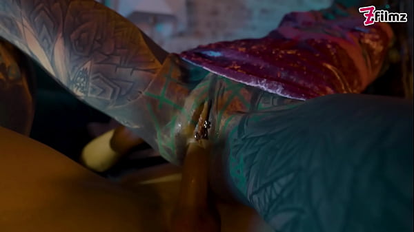 Tattooed Girl Caught by Guard and Faces Off Against BWC