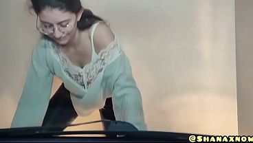 FETISH SPITTING, SQUIRT AND PEE ON A CAR