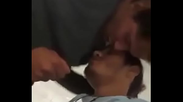 Cadeirante mamando o desconhecido